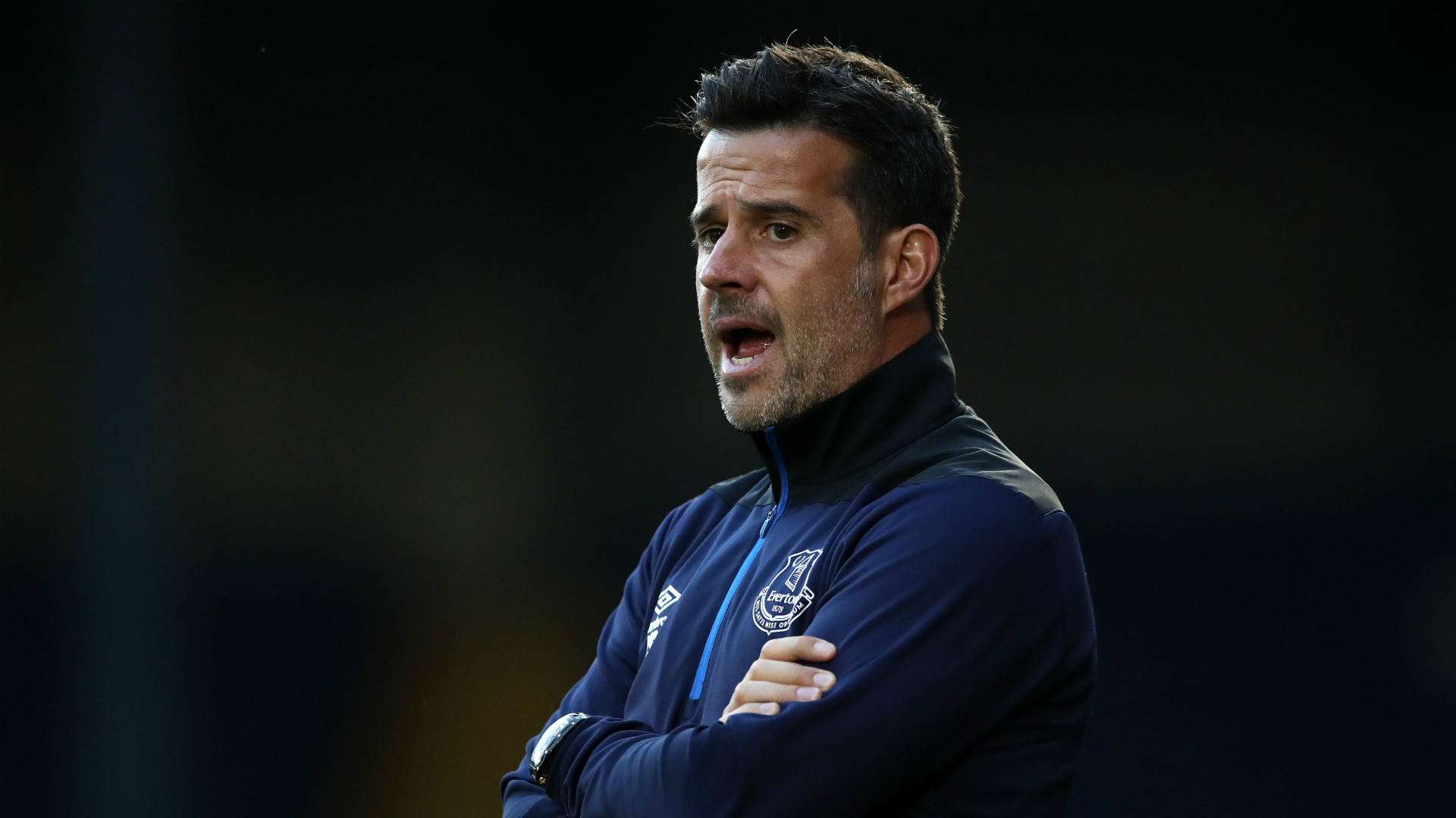 奇克曾在切 奇克曾在切