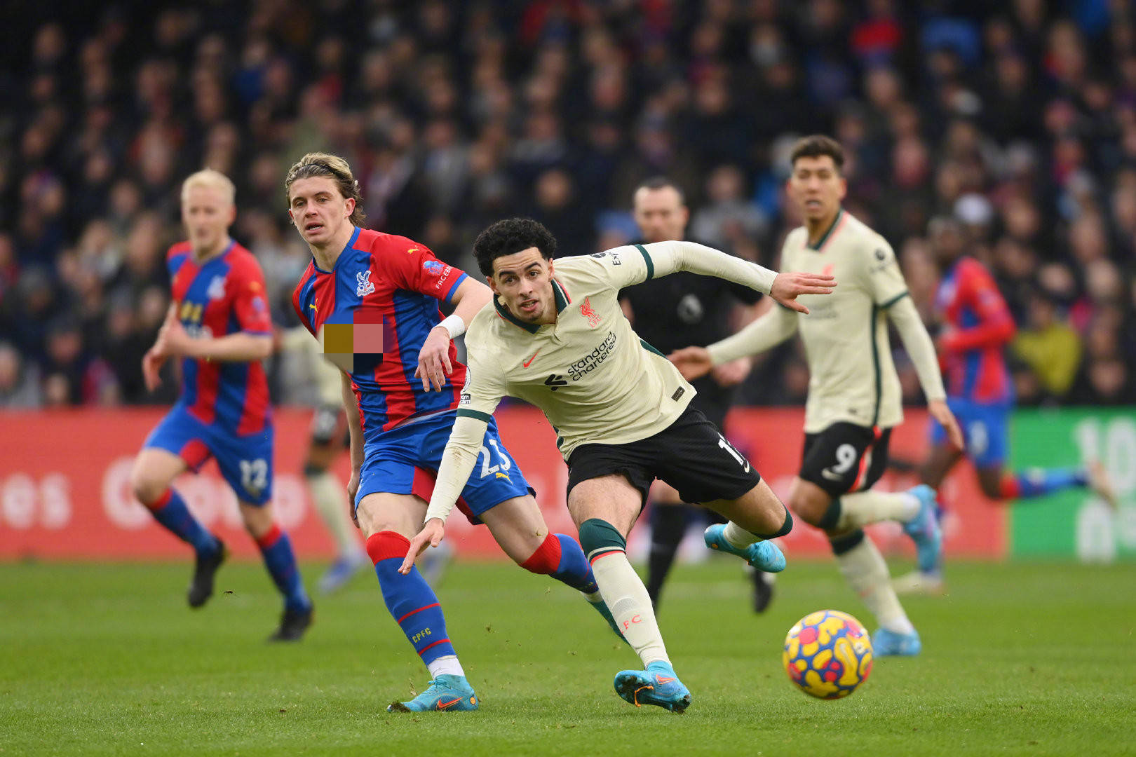 一位中场球 一位中场球