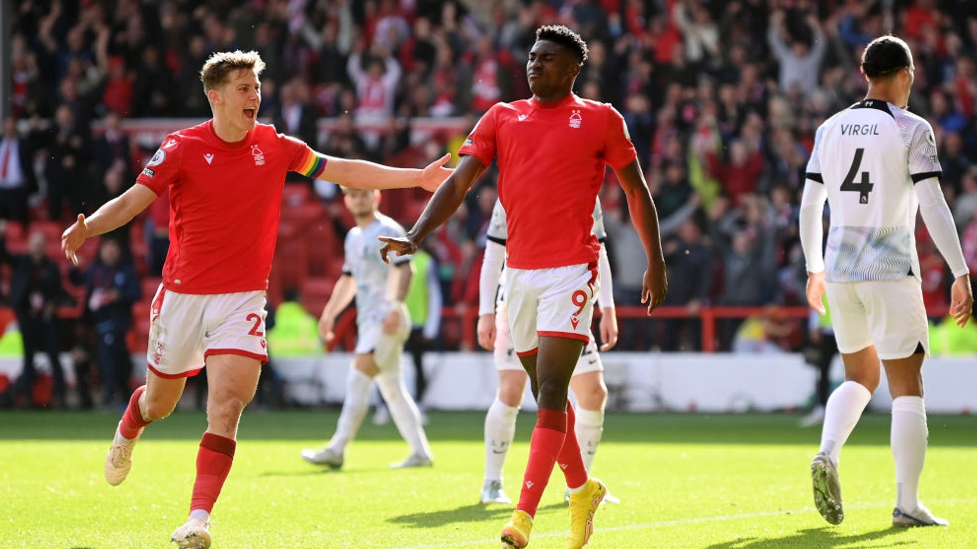 虽然萨拉赫 虽然萨拉赫